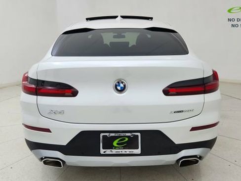 Used 2025 BMW X4 xDrive30i AWD/4WD image 5