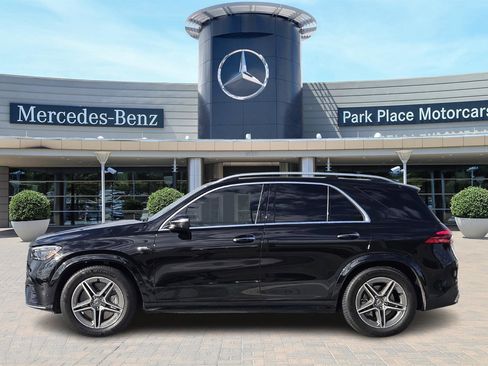 Certified 2025 Mercedes-Benz GLE 53 AMG 4MATIC image 3