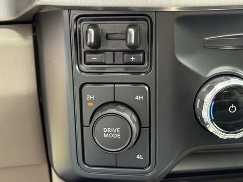 Used 2026 Ford F450 Platinum w/ Platinum Plus Package AWD/4WD image 20