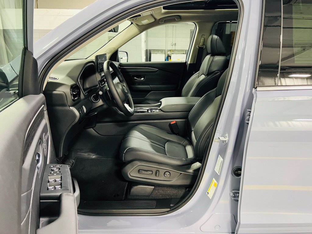 New 2026 Honda Pilot Touring image 30