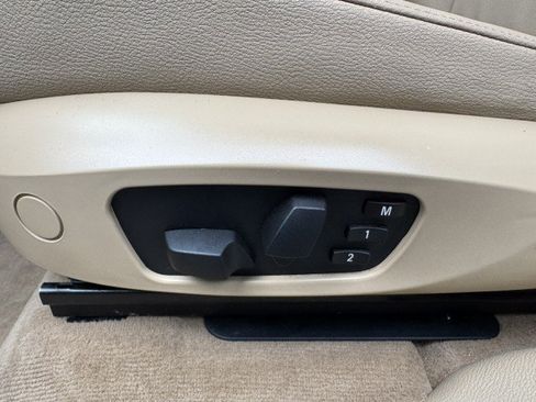 Used 2013 BMW X3 xDrive28i AWD/4WD image 9