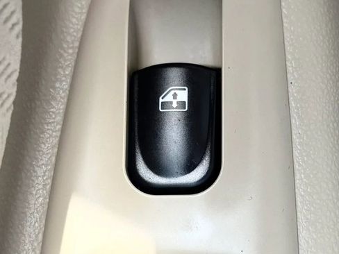 Used 2009 Kia Optima LX FWD image 25
