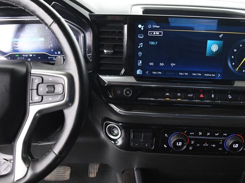 Used 2023 Chevrolet Silverado 1500 LT Trail Boss w/ Protection Package image 15