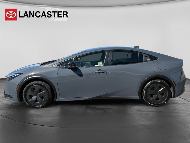 Certified 2024 Toyota Prius LE FWD image 4