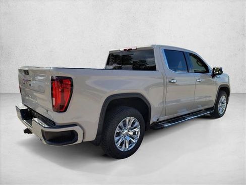 Used 2026 GMC Sierra 1500 Denali w/ Technology Package AWD/4WD image 5