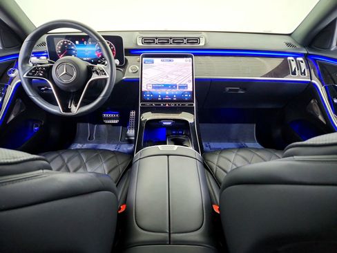 Certified 2023 Mercedes-Benz S 500 4MATIC image 24