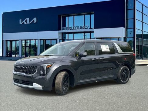 New 2026 Kia Carnival LX FWD image 3