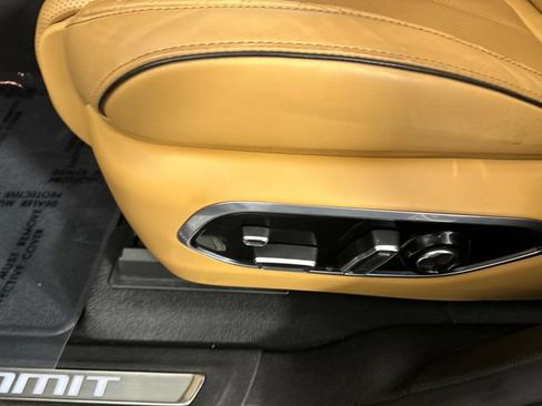 Used 2023 Jeep Grand Cherokee Summit AWD/4WD image 25