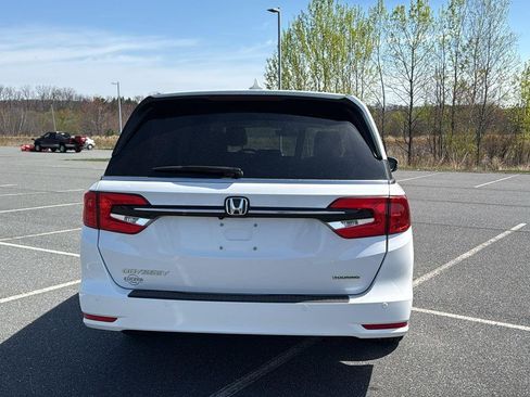 Used 2024 Honda Odyssey Touring image 7