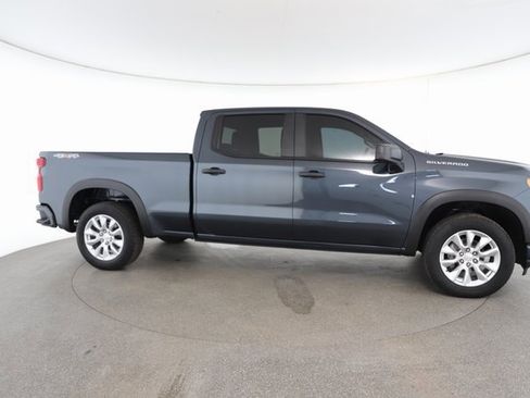 Used 2021 Chevrolet Silverado 1500 Custom w/ Safety Confidence Package image 23