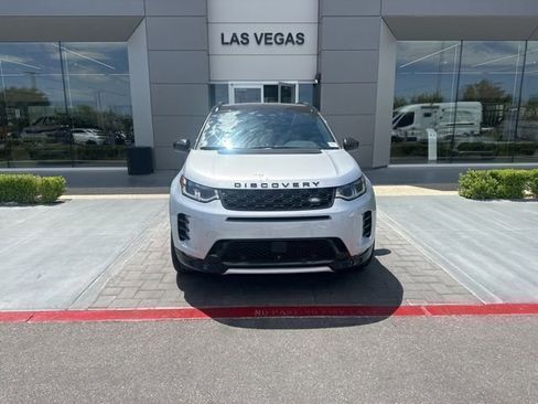 Used 2024 Land Rover Discovery Sport Dynamic SE AWD/4WD image 2