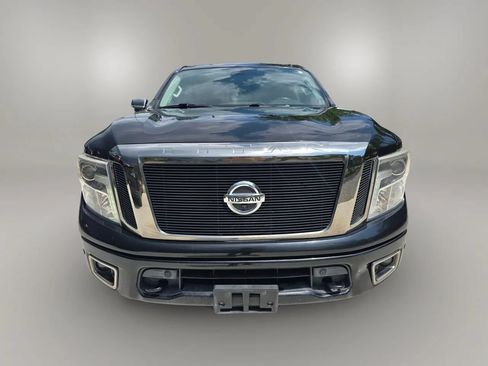Used 2017 Nissan Titan Platinum Reserve AWD/4WD image 12