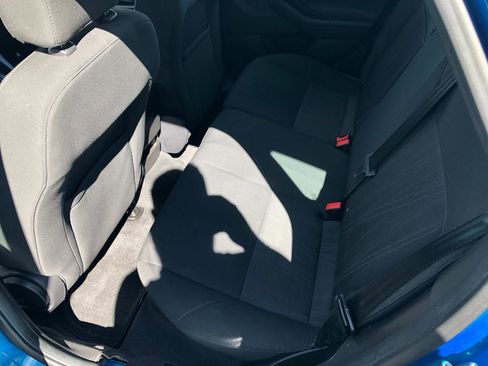 Used 2016 Ford Focus SE image 24