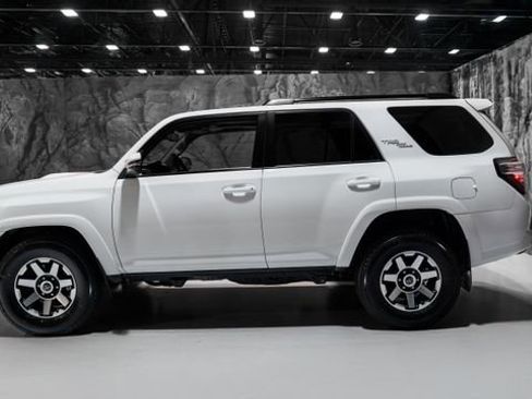 Used 2024 Toyota 4Runner TRD Off-Road Premium w/ Moonroof Package image 22