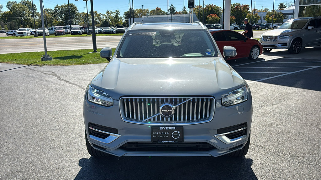 Certified 2025 Volvo XC90 T8 Plus w/ Protection Package AWD/4WD image 5