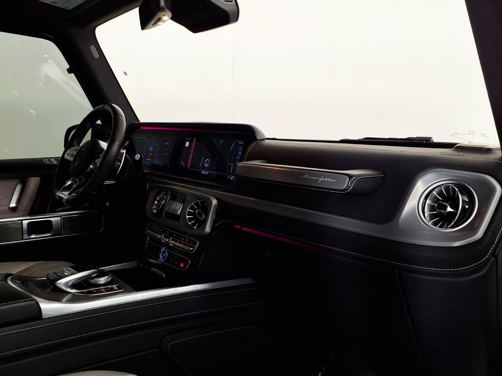 Used 2024 Mercedes-Benz G 63 AMG 4MATIC image 9