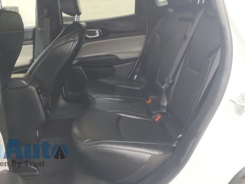 Used 2024 Jeep Compass Limited AWD/4WD image 35