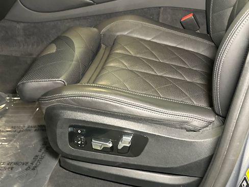 Used 2024 BMW X6 xDrive40i image 24