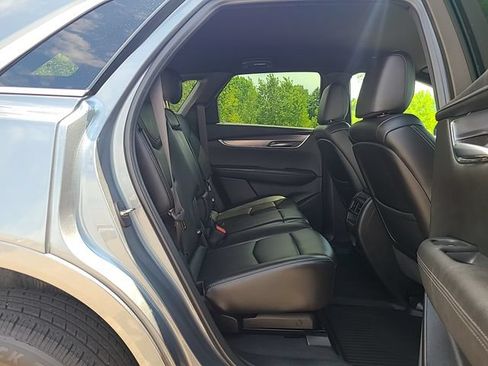 Used 2022 Cadillac XT5 Luxury w/ LPO, Floor Liner Package AWD/4WD image 31