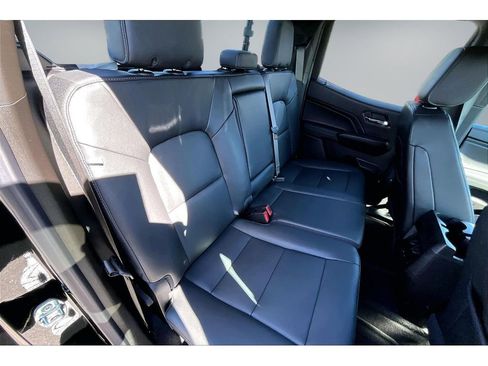 New 2026 GMC Canyon Elevation w/ Convenience Package AWD/4WD image 9