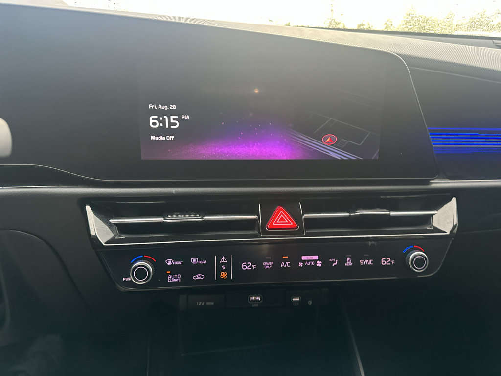 Used 2023 Kia Niro Wind FWD image 15