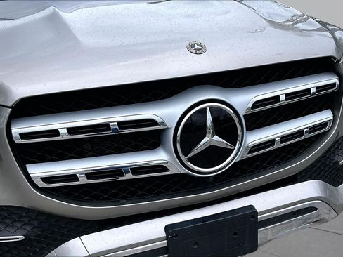 Used 2022 Mercedes-Benz GLS 450 4MATIC image 30