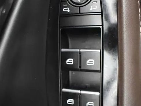 Used 2023 MAZDA CX-30 AWD 2.5 S w/ Premium Package image 22