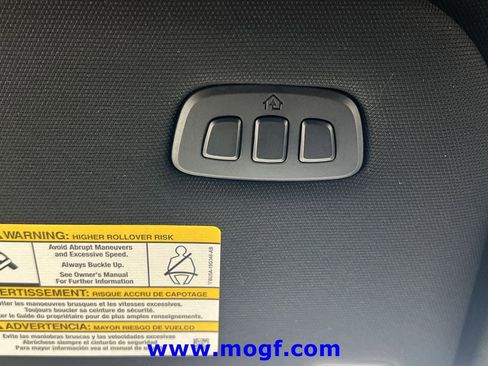 Used 2024 Ford Expedition Limited AWD/4WD image 17