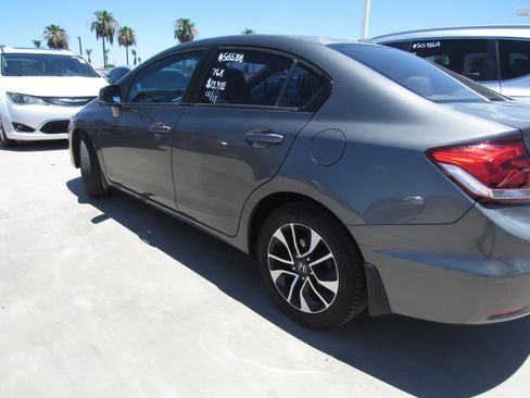 Used 2013 Honda Civic EX image 4