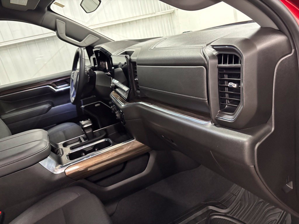 Used 2024 Chevrolet Silverado 1500 RST w/ Texas Edition Plus AWD/4WD image 16