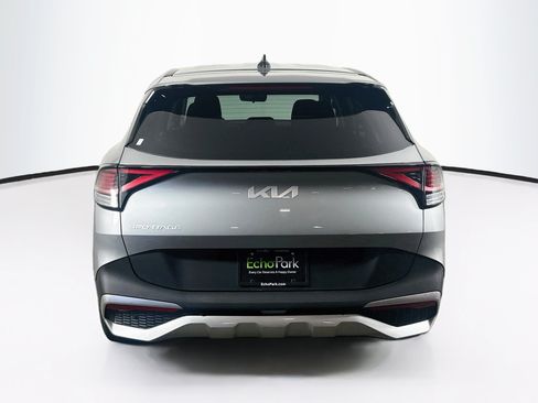 Used 2025 Kia Sportage LX FWD image 7