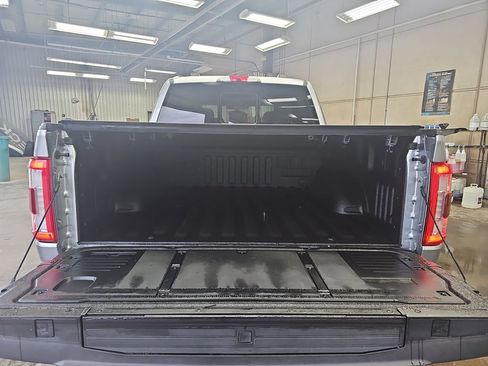 Used 2022 Ford F150 Lariat w/ Equipment Group 502A High AWD/4WD image 12