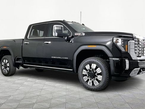 New 2026 GMC Sierra 3500 Denali w/ Denali Reserve Package AWD/4WD image 3