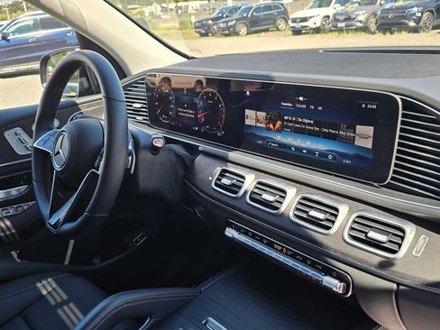 Used 2026 Mercedes-Benz GLE 350 4MATIC image 11