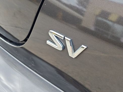 Used 2011 Nissan Juke SV image 32