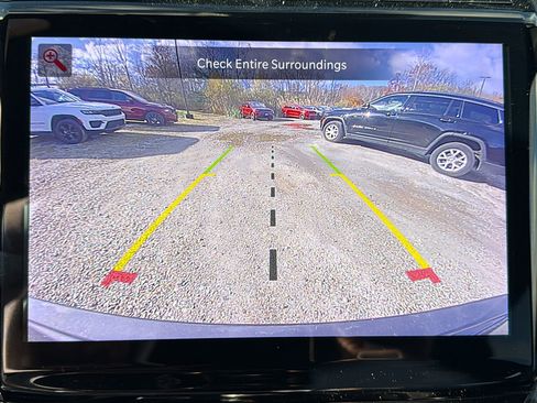 Used 2022 Jeep Grand Cherokee Overland image 20