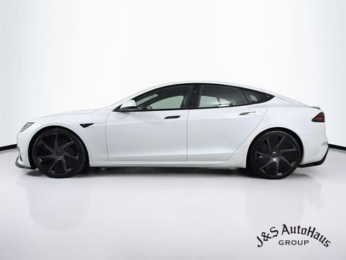 Used 2026 Tesla Model S Plaid AWD/4WD image 4