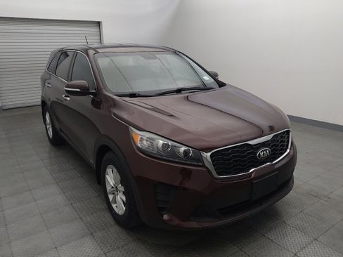 Used 2019 Kia Sorento AWD V6 image 13