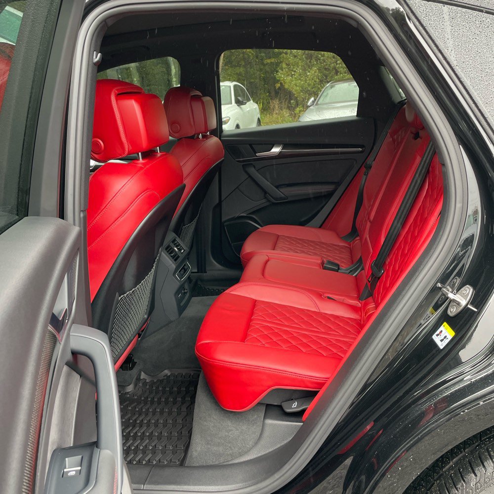 Used 2024 Audi SQ5 Premium Plus w/ S Sport Package AWD/4WD image 8