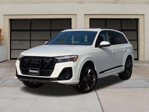Used 2025 Audi Q7 3.0T Premium Plus w/ Premium Plus Package AWD/4WD image 3