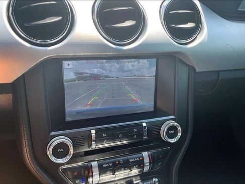 Used 2017 Ford Mustang GT Premium RWD image 20
