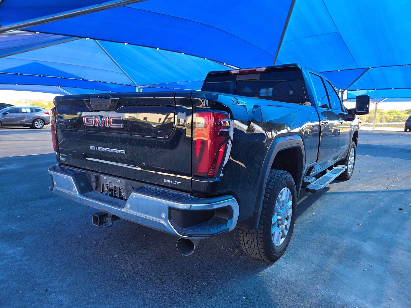 Used 2024 GMC Sierra 2500 SLT w/ Texas SLT Premium Package AWD/4WD image 4