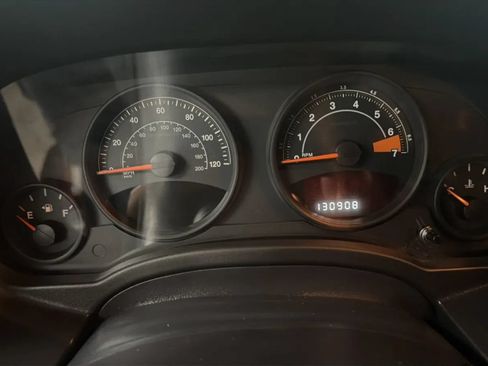 Used 2014 Jeep Compass Sport w/ Power Value Group FWD image 11