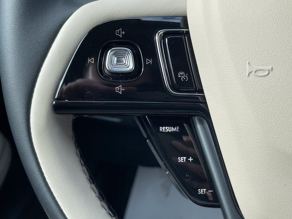 New 2026 Lincoln Corsair Premiere AWD/4WD image 8