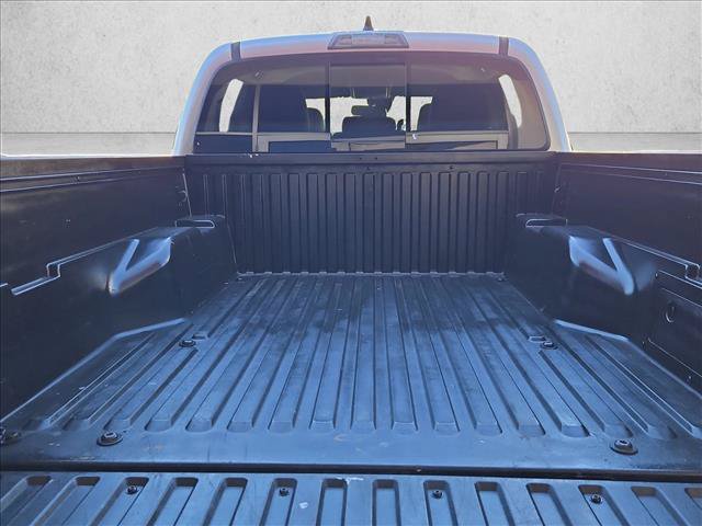 Used 2020 Toyota Tacoma SR5 RWD image 6