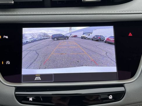 Certified 2023 Cadillac XT5 Premium Luxury w/ LPO, Floor Liner Package image 28