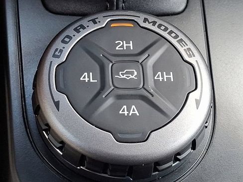 Used 2025 Ford Bronco Badlands AWD/4WD image 21