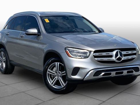 Used 2021 Mercedes-Benz GLC 300 image 3