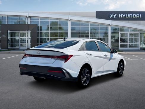 New 2026 Hyundai Elantra Sport FWD image 7