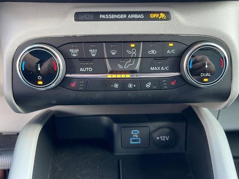 Used 2023 Ford Escape Active AWD/4WD image 20